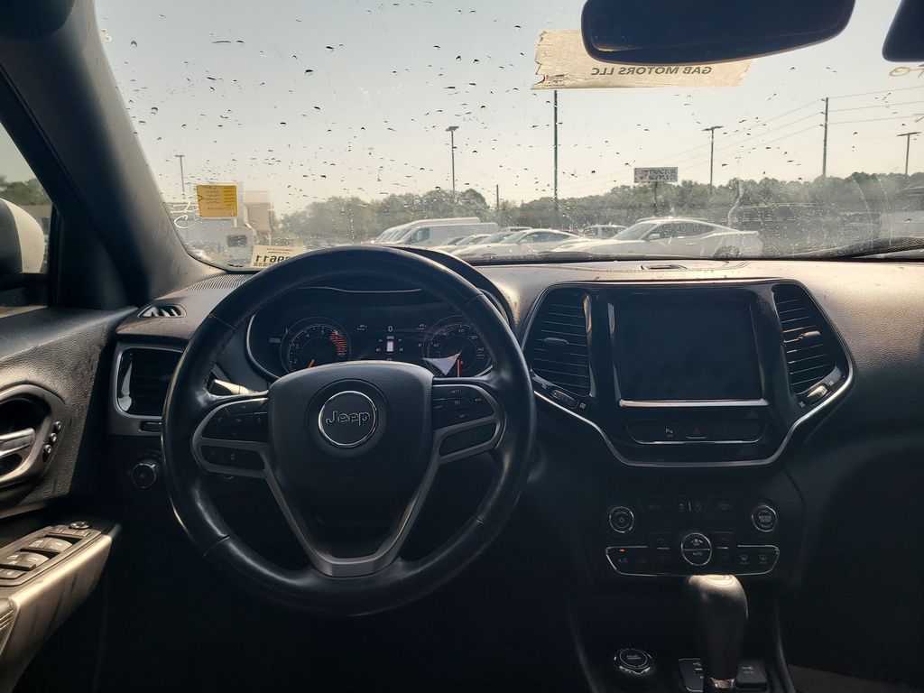 2020 Jeep Cherokee Limited photo 19