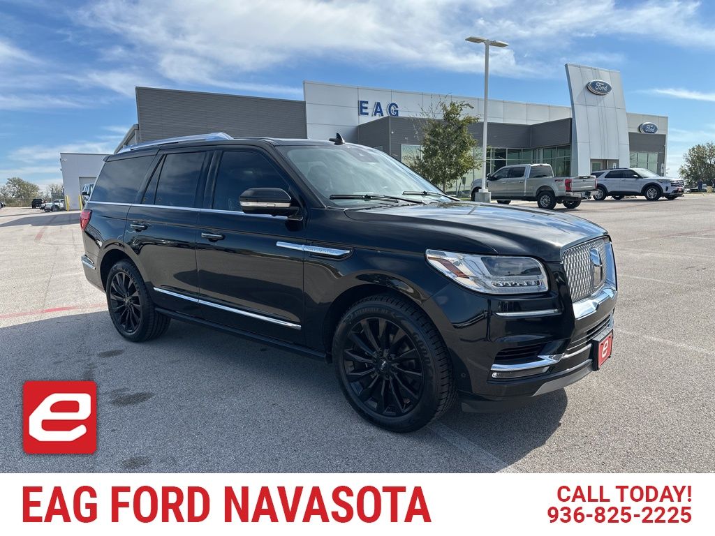 2021 Lincoln Navigator Reserve's photo