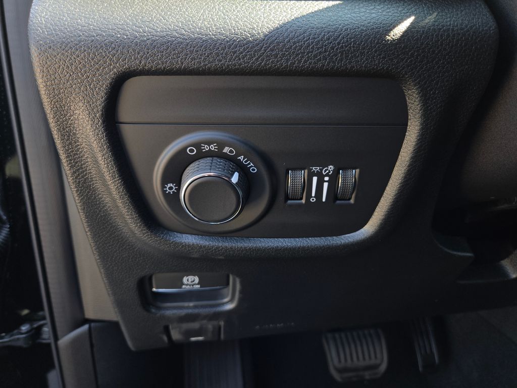 2025 Jeep Grand Cherokee Altitude X photo 11