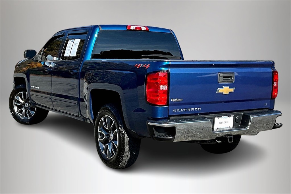 2018 Chevrolet Silverado 1500 LT photo 4