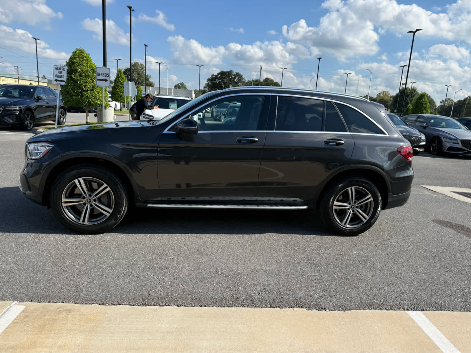 2020 Mercedes Benz GLC 300 4MATIC photo 4