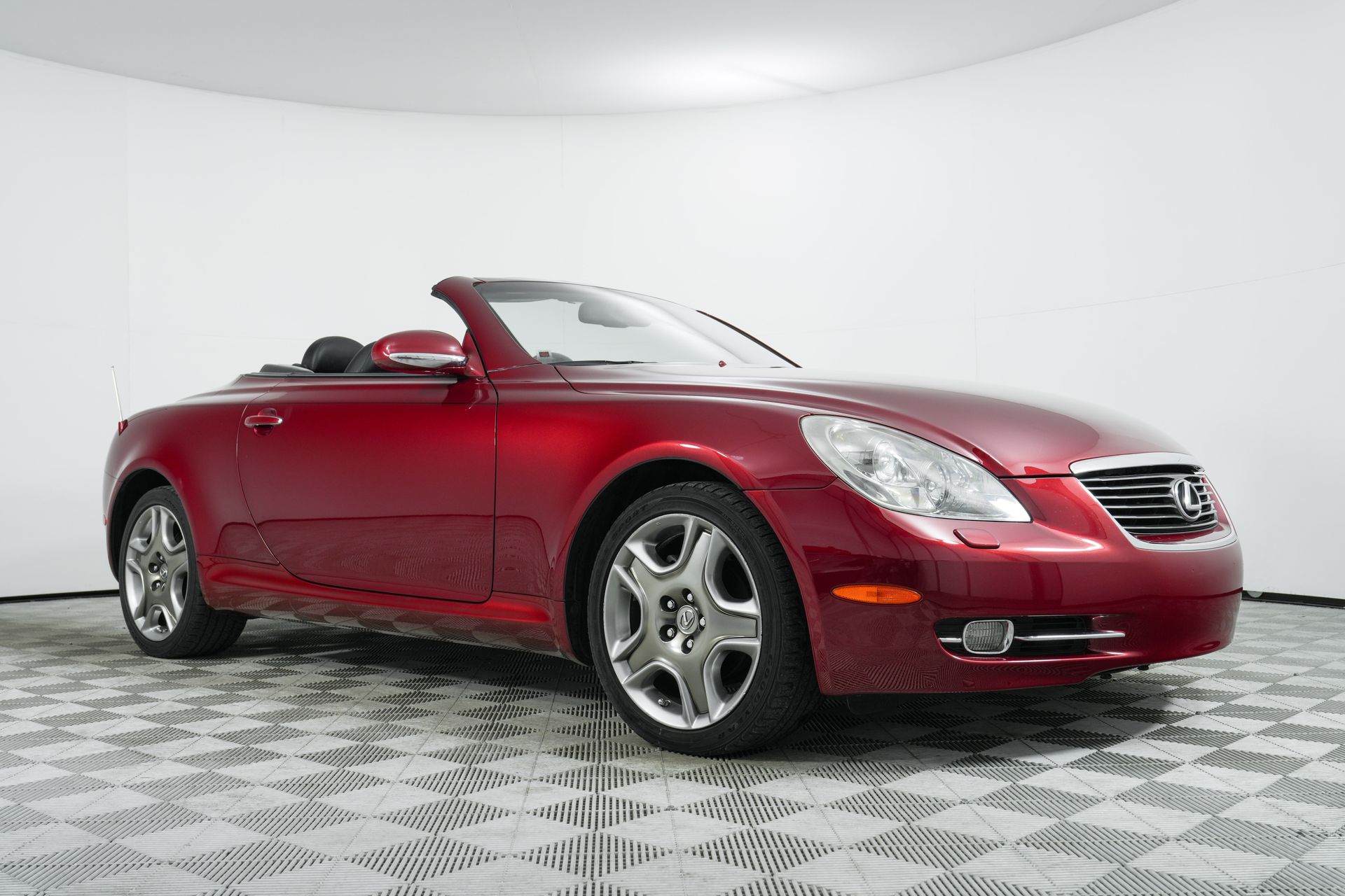 2006 Lexus SC 430's photo