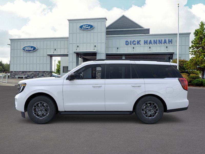 2025 Ford Expedition photo 3