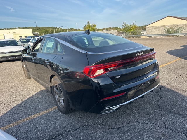 2023 Kia K5 LXS photo 4