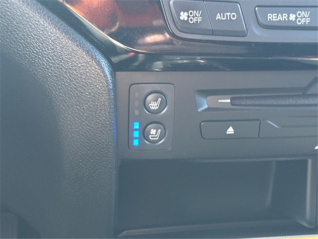 2019 Honda Pilot Elite photo 29
