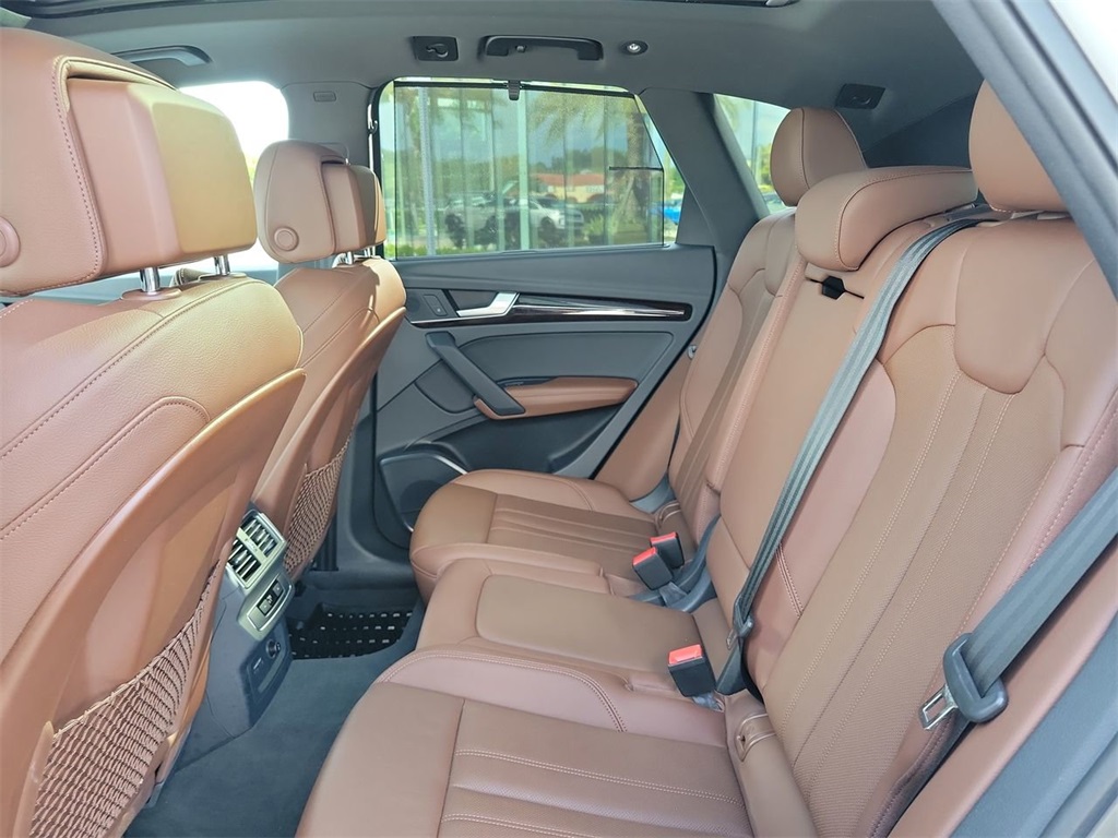 2019 Audi Q5 2.0T Premium Plus photo 11