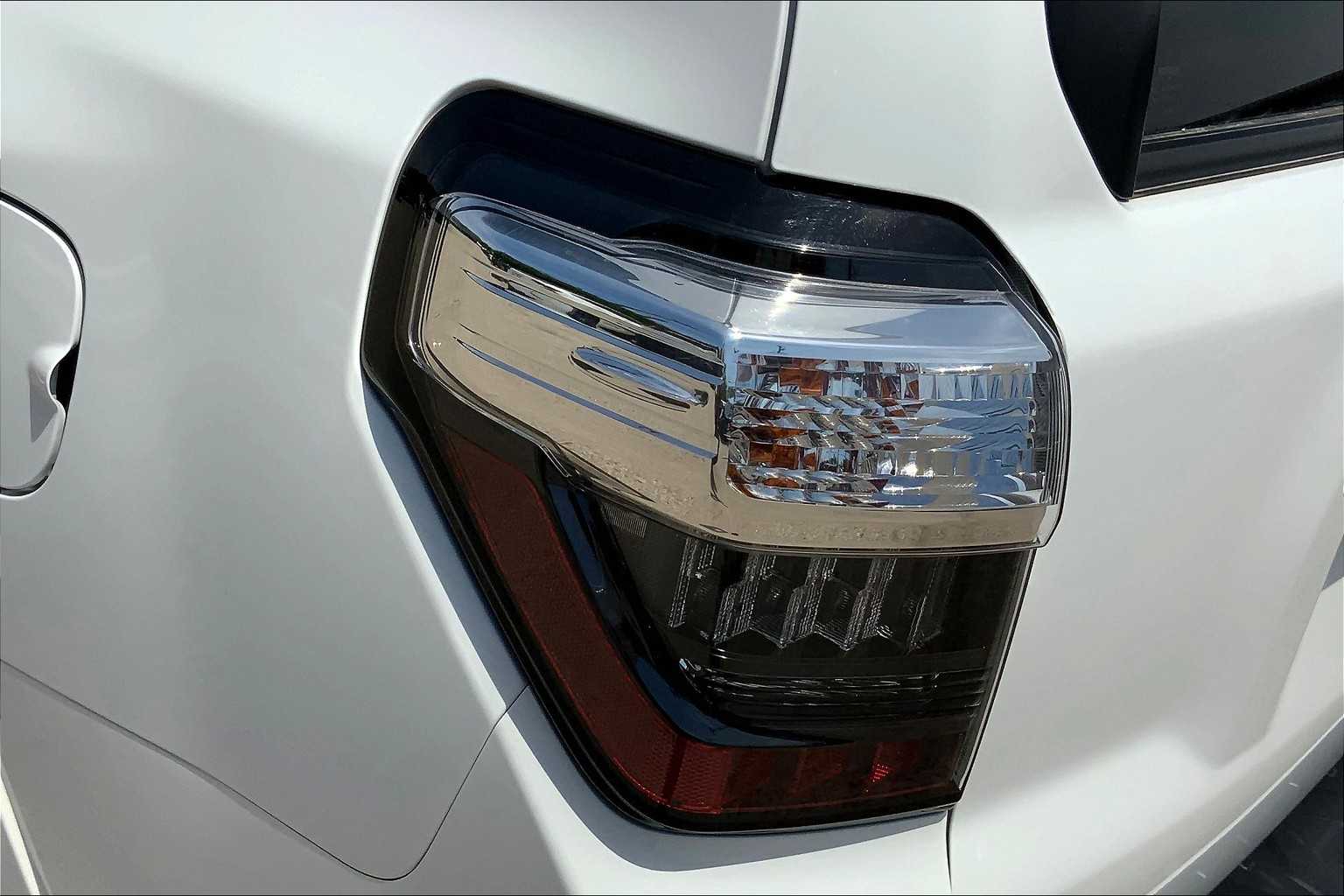2024 Toyota 4Runner SR5 photo 26