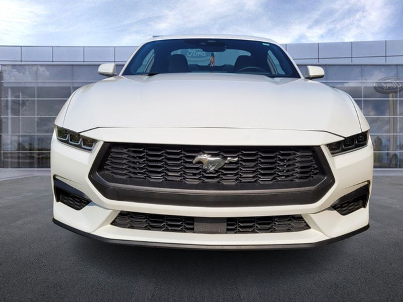 2024 Ford Mustang EcoBoost photo 2