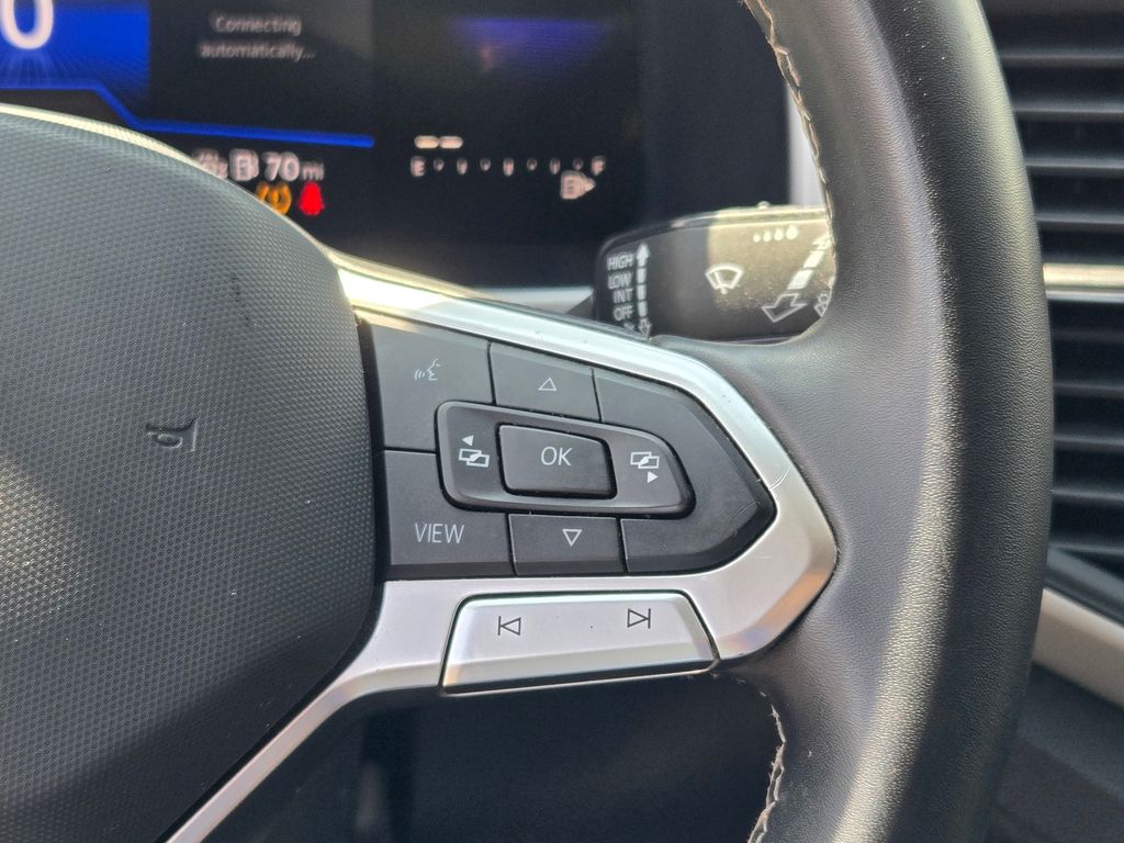 2023 Volkswagen Atlas SE photo 30