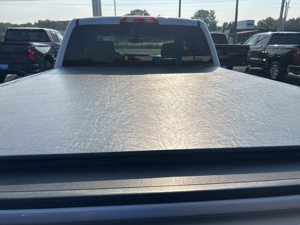 2018 Chevrolet Silverado 1500 LT photo 5