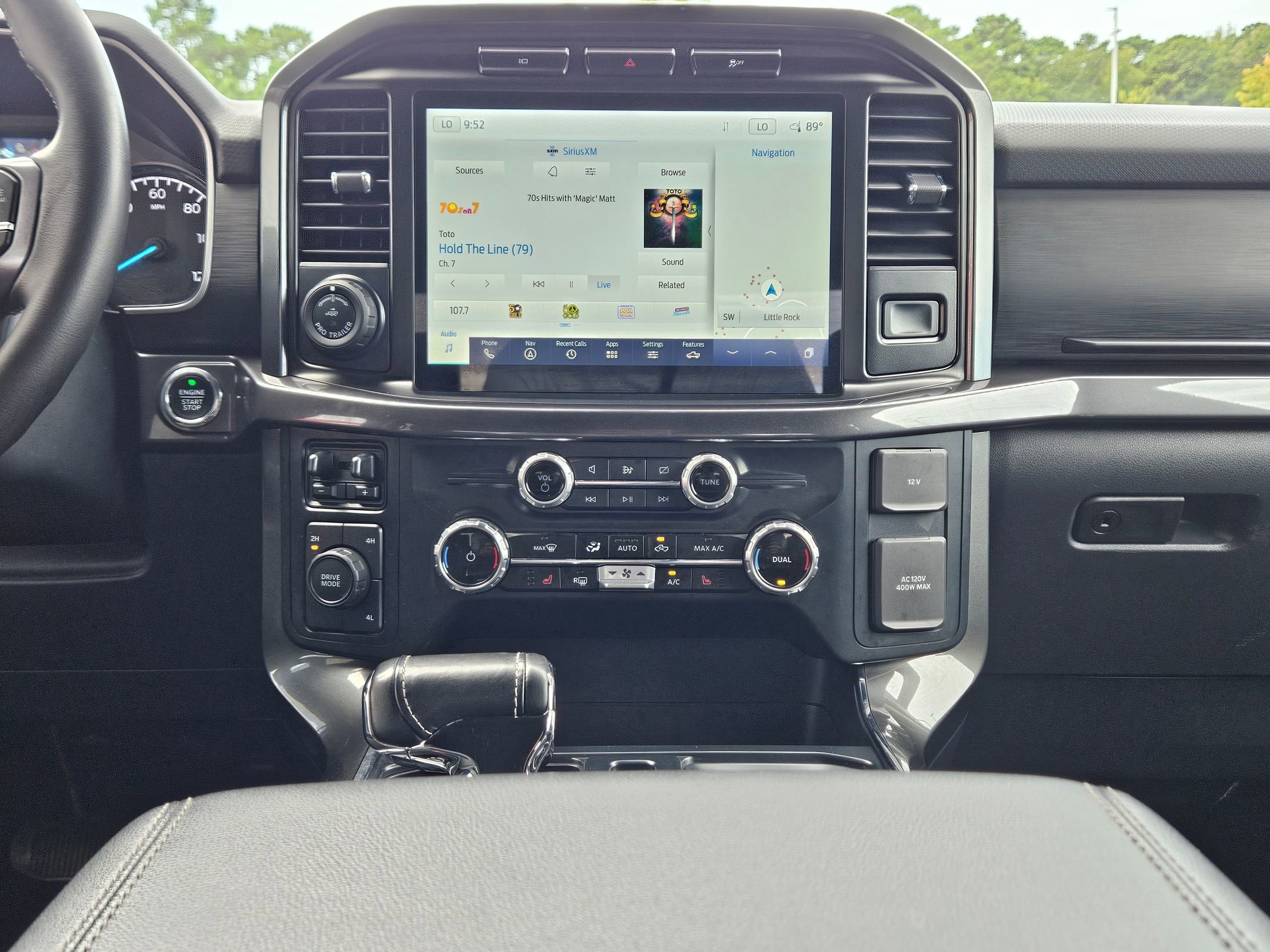 2023 Ford F-150 XLT photo 10