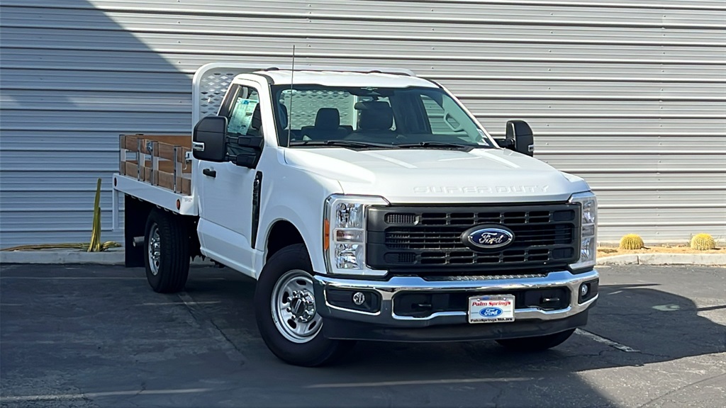 2023 Ford F-250 Super Duty XL's photo