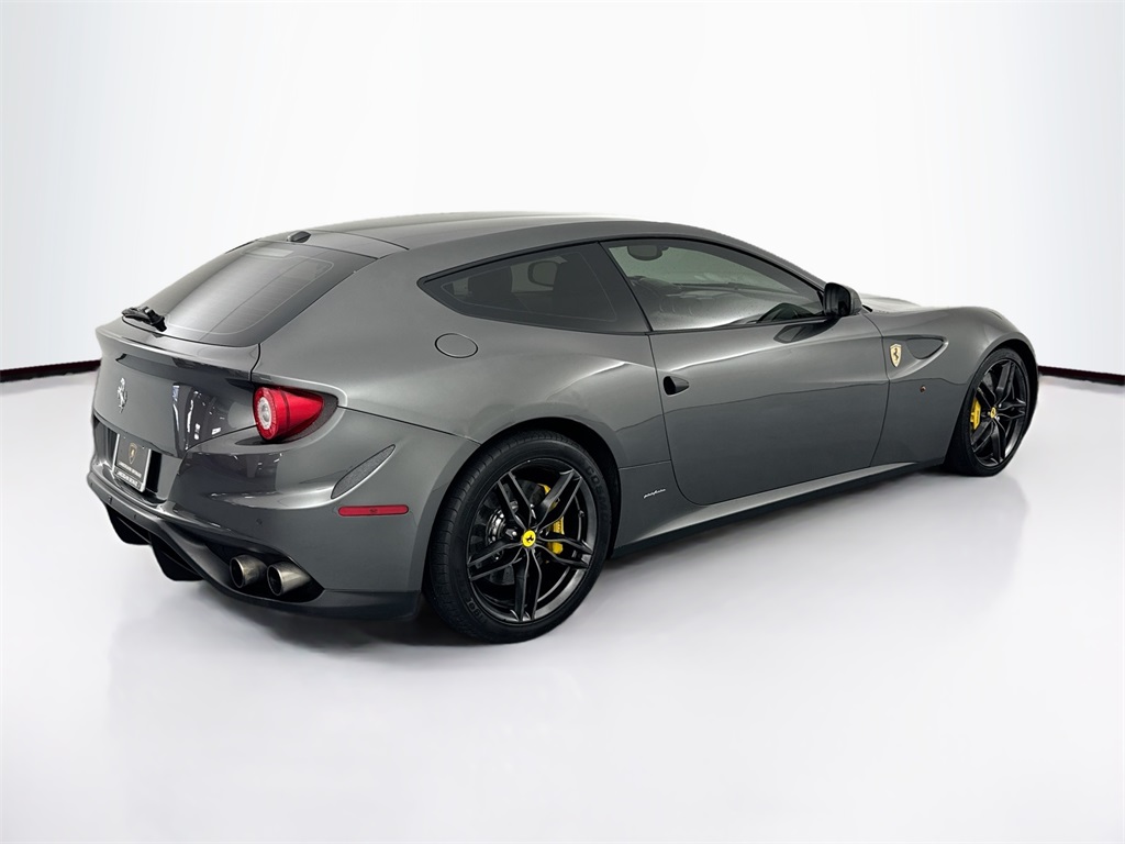 2015 Ferrari FF Base photo 5