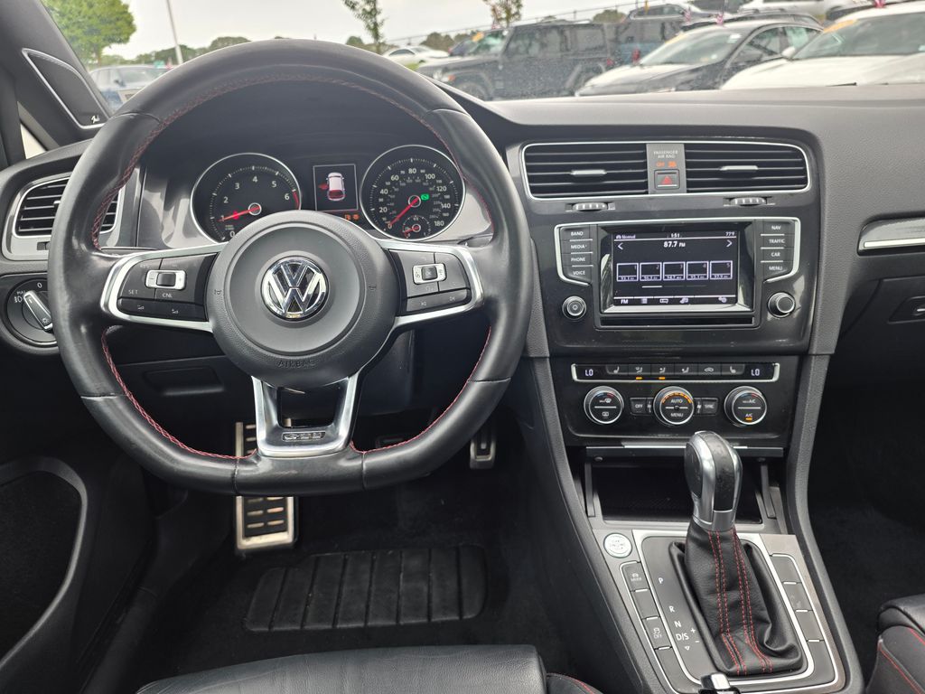 2015 Volkswagen Golf GTI Autobahn photo 11