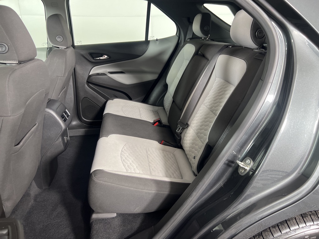 2019 Chevrolet Equinox LS photo 28