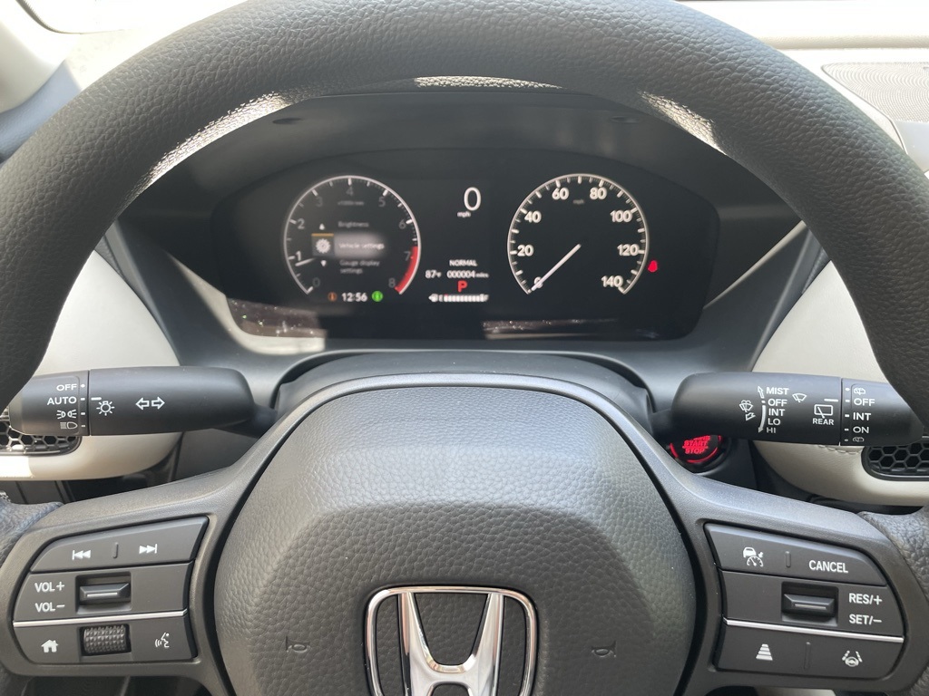2026 Honda HR-V LX photo 11