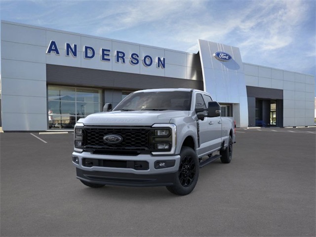 2026 Ford F-350 Lariat photo 2