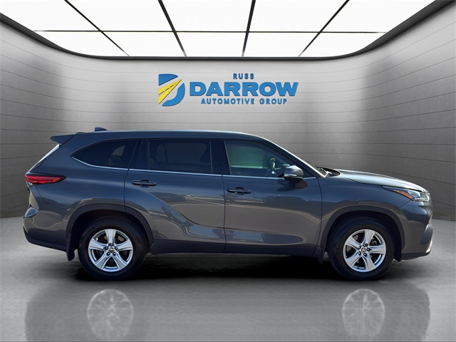 2020 Toyota Highlander LE photo 6