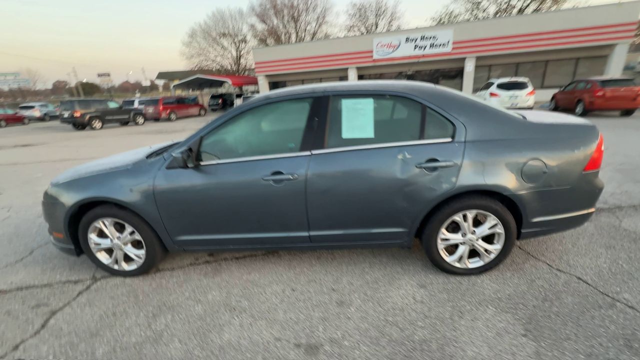 2012 Ford Fusion SE photo 4