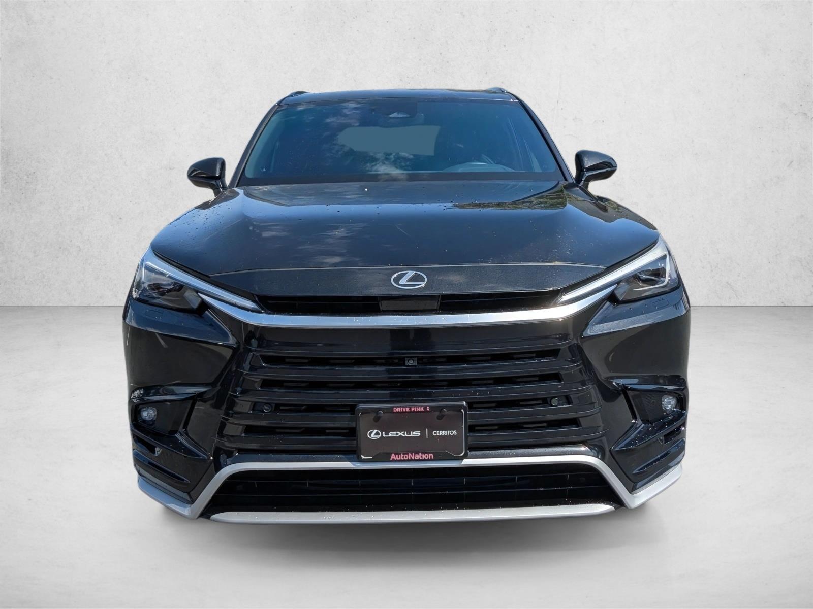 2024 Lexus TX 500h F SPORT Performance Premium photo 2