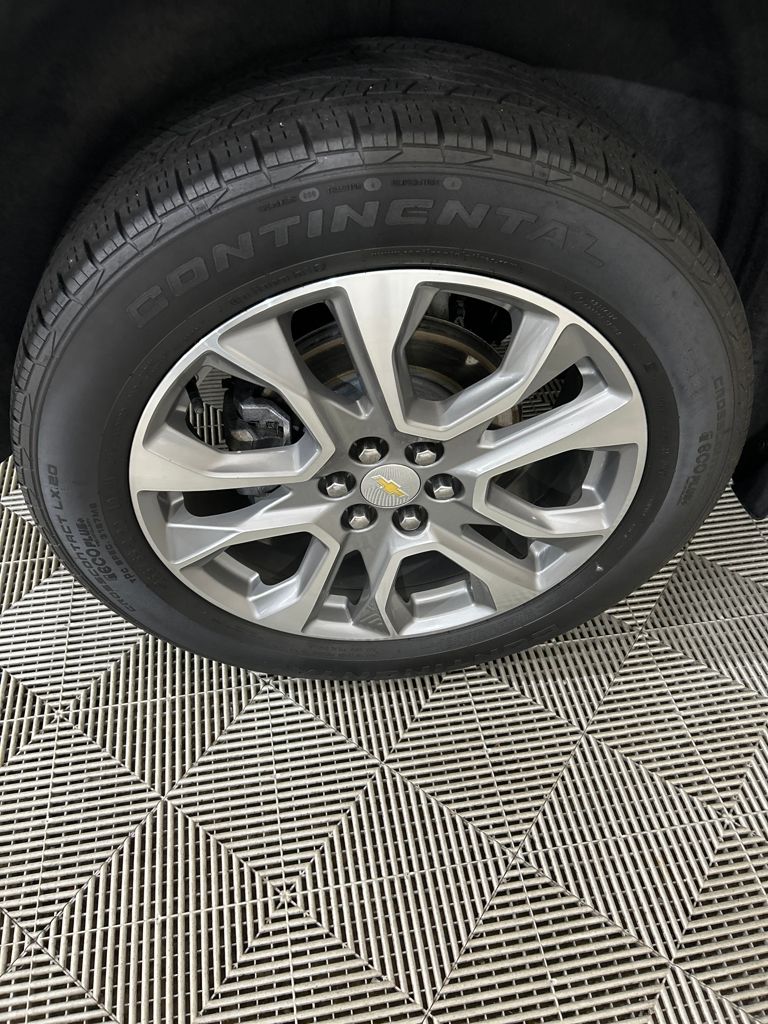 2021 Chevrolet Traverse Premier photo 16