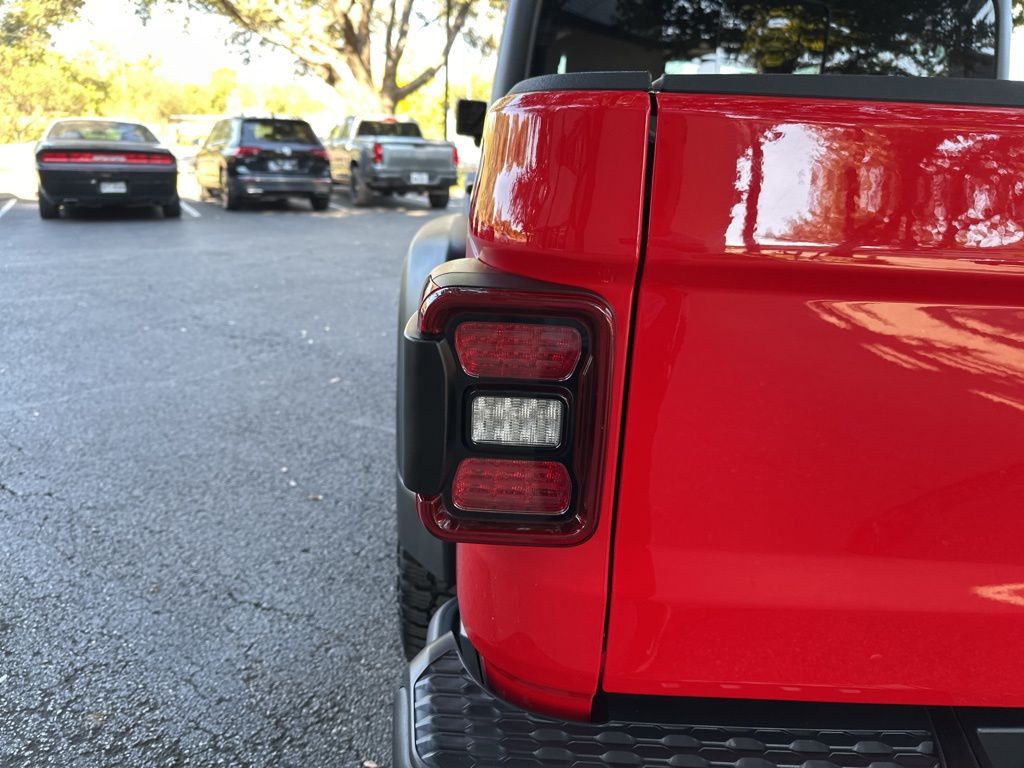 2024 Jeep Gladiator Rubicon photo 24