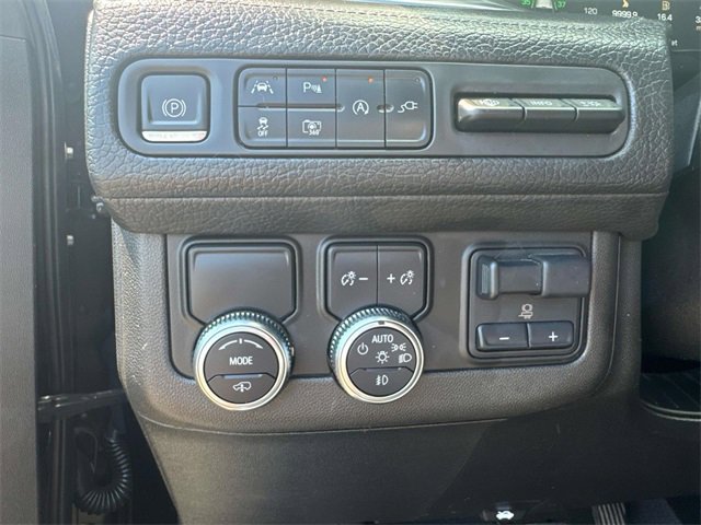 2022 Gmc Yukon Denali photo 22