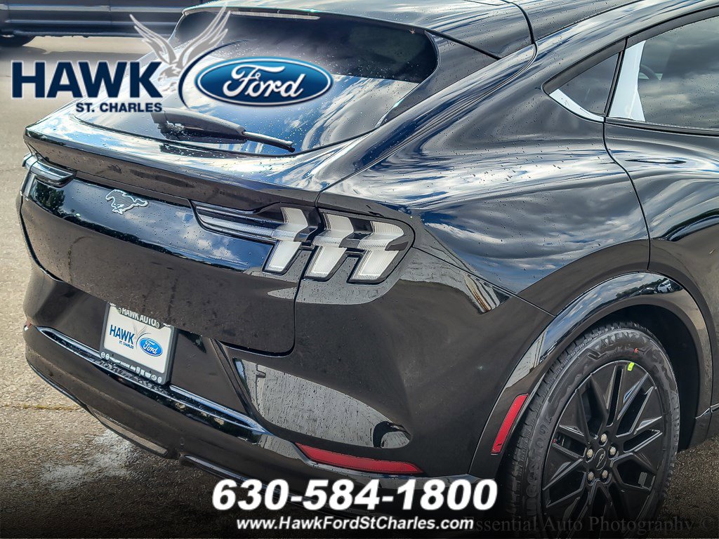 2025 FORD MUSTANG MACH-E - Image 5