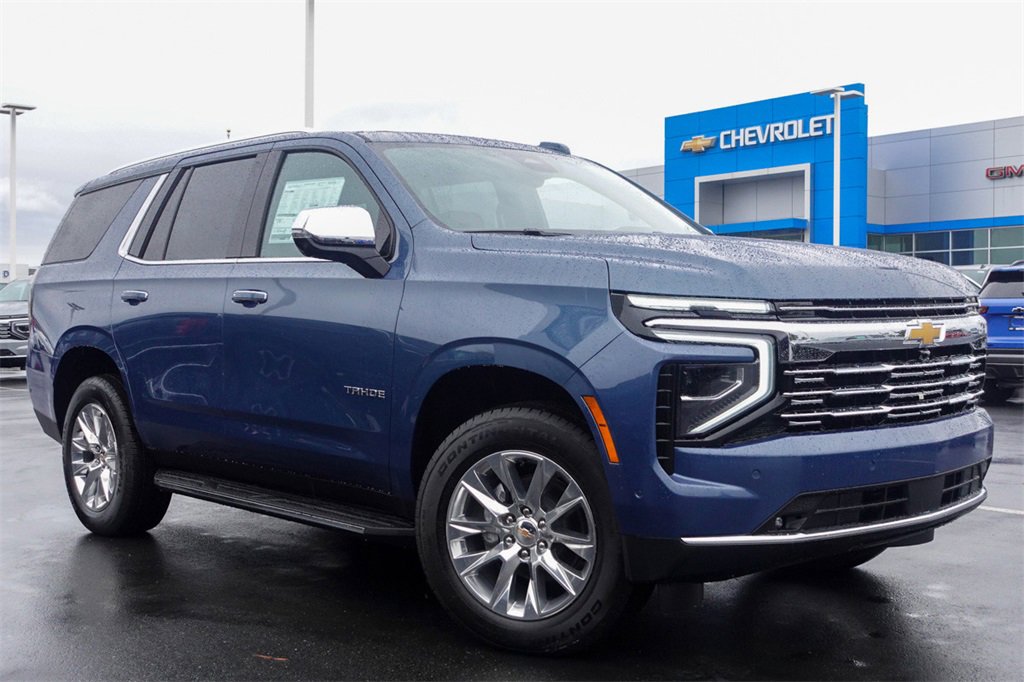 2026 Chevrolet Tahoe Premier photo 2