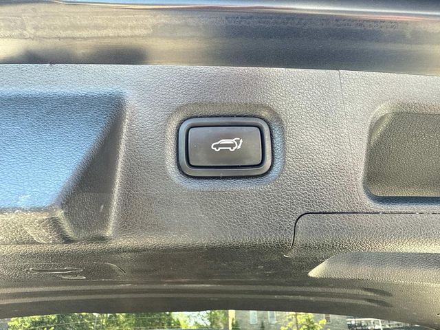 2022 Hyundai Santa Fe Calligraphy photo 5