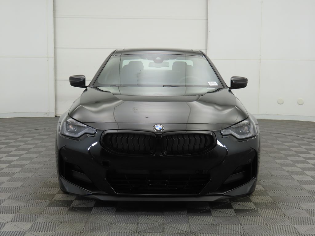 2025 Bmw 230i photo 2