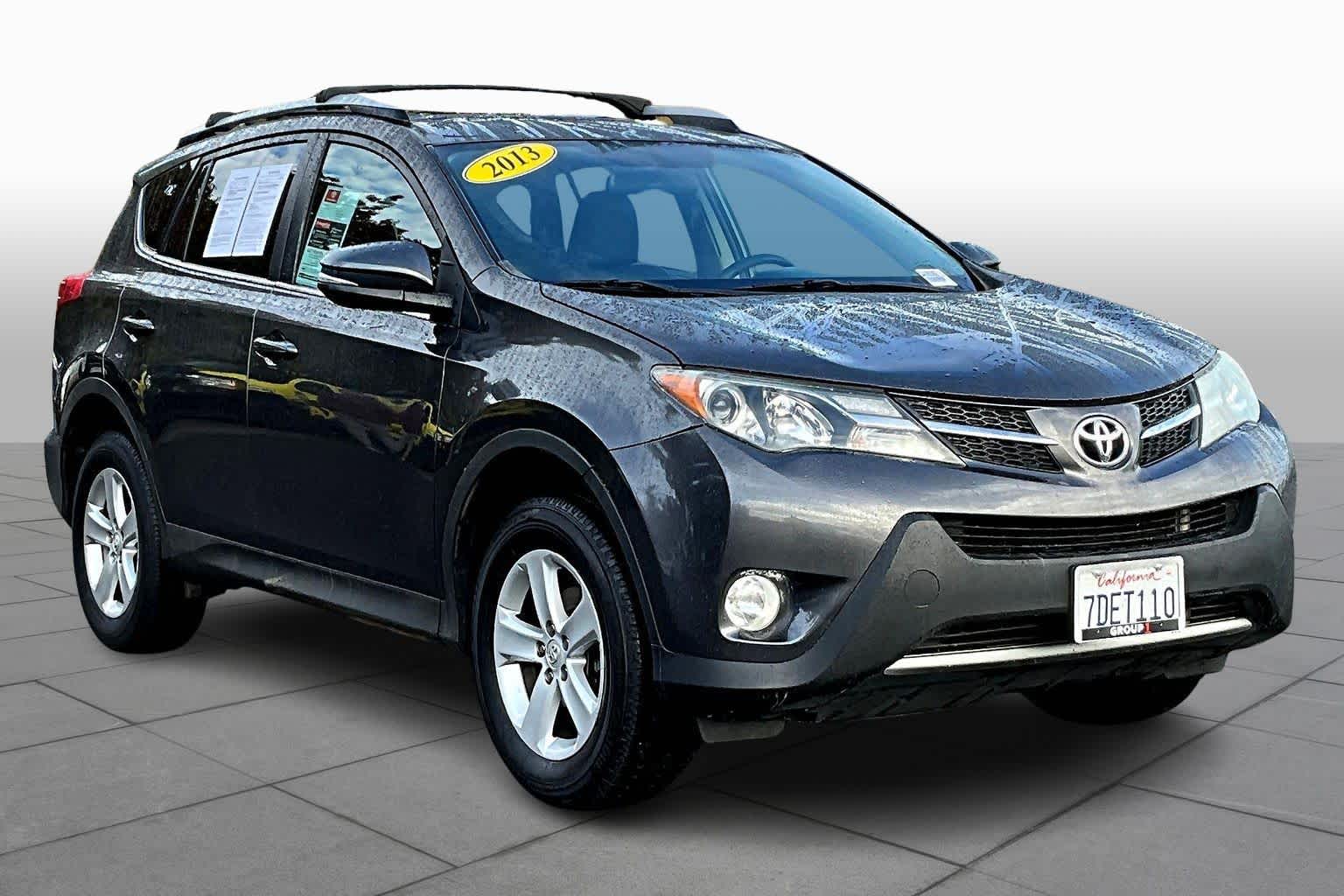 Used 2013 Toyota RAV4 XLE with VIN 2T3RFREV2DW091062 for sale in Folsom, CA