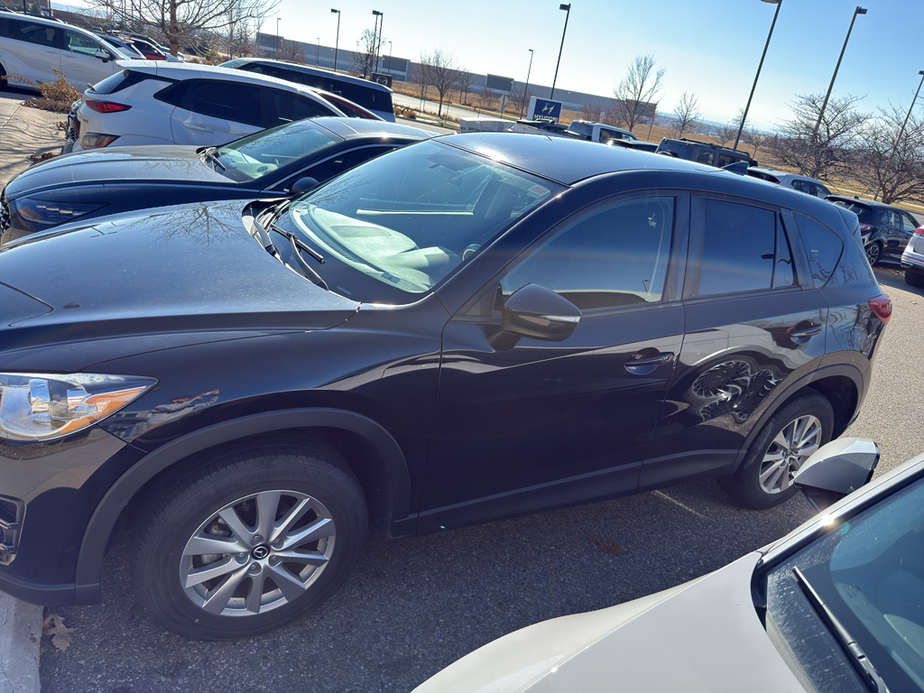 2016 Mazda CX-5 Touring photo 2