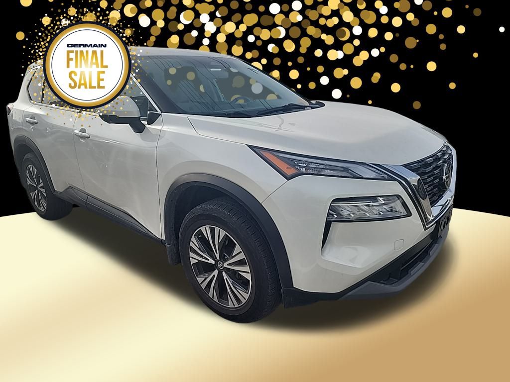 2021 Nissan Rogue SV's photo