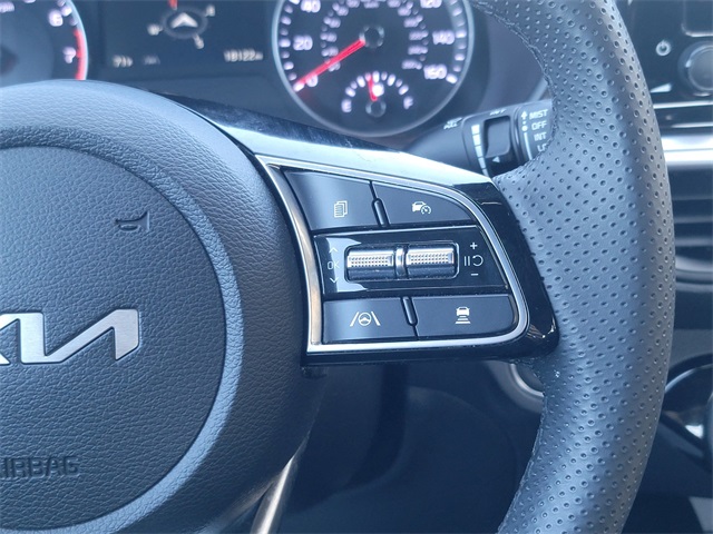 2023 Kia Forte GT-Line photo 25