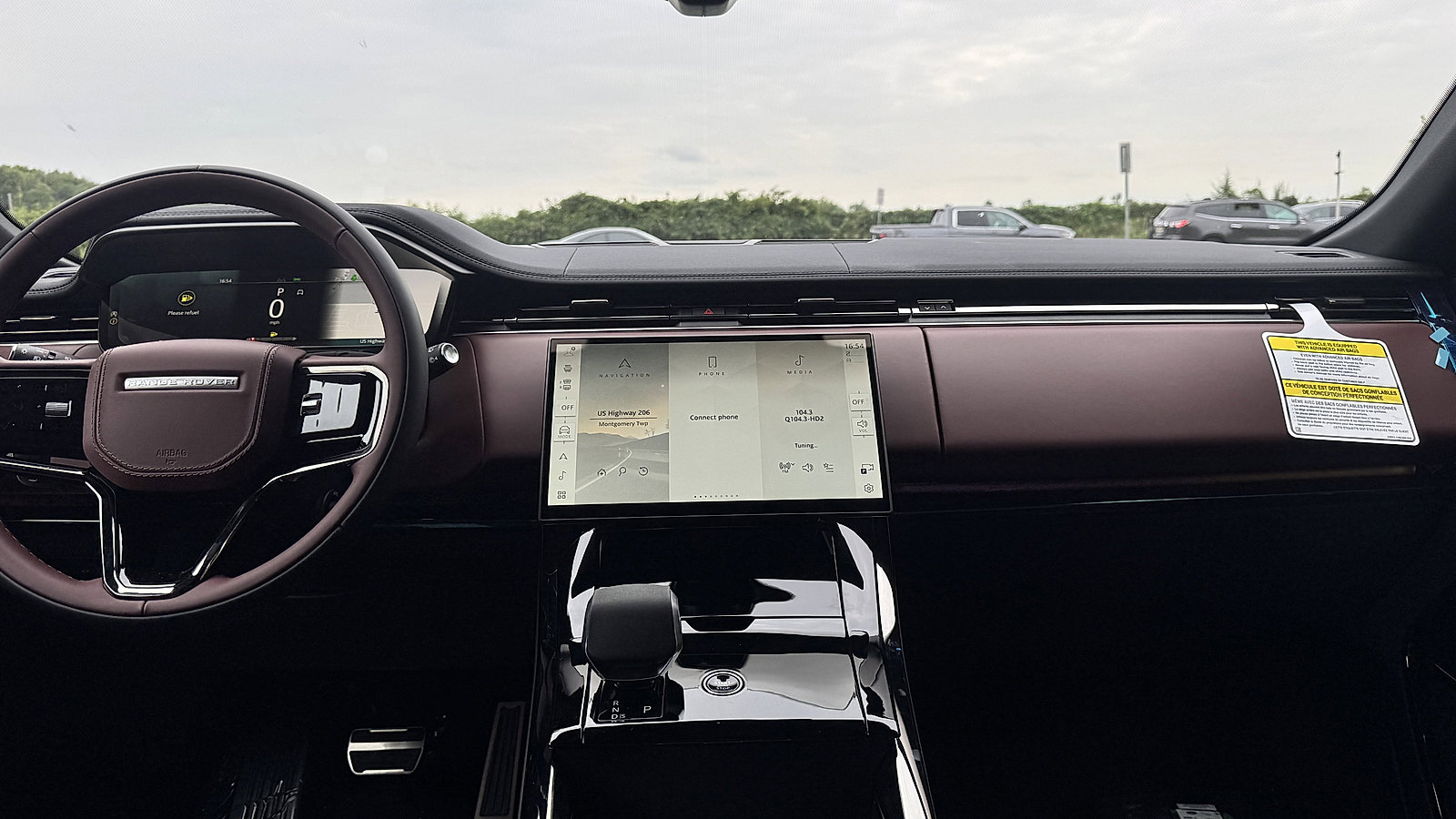 2025 Land Rover Range Rover Sport SE photo 12