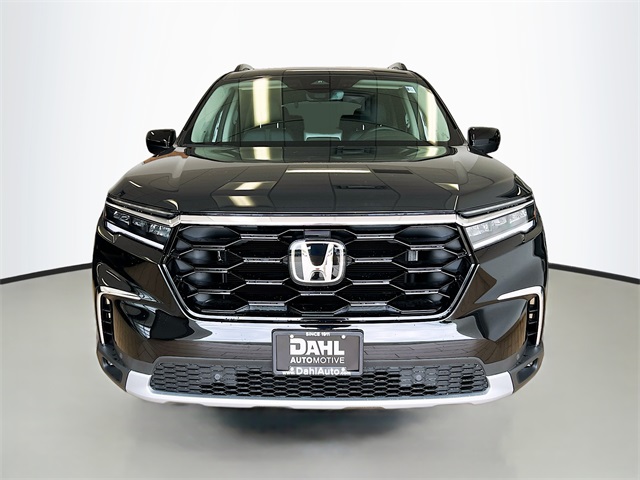 2025 Honda Pilot Touring photo 2