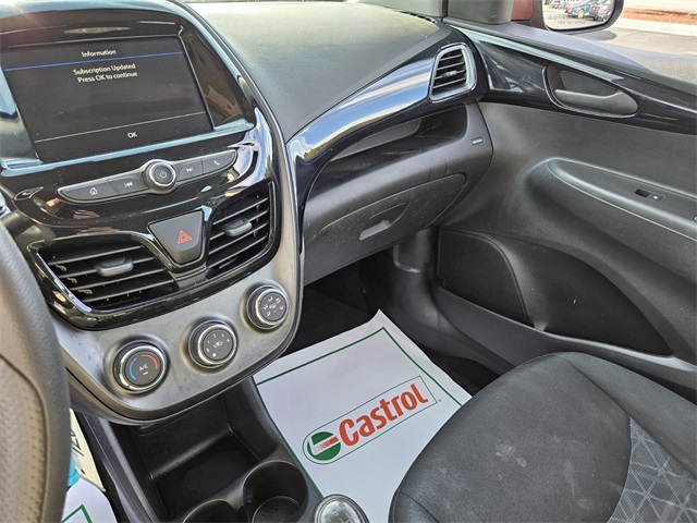 2019 Chevrolet Spark 1LT LT photo 17
