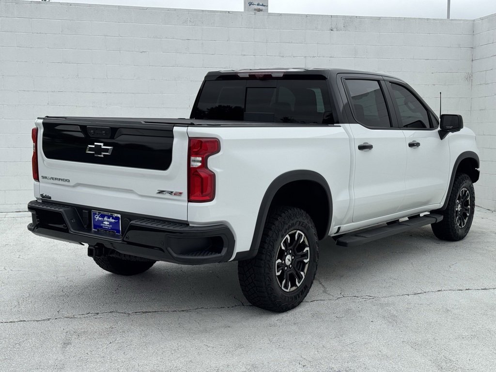 2024 Chevrolet Silverado 1500 ZR2 photo 12