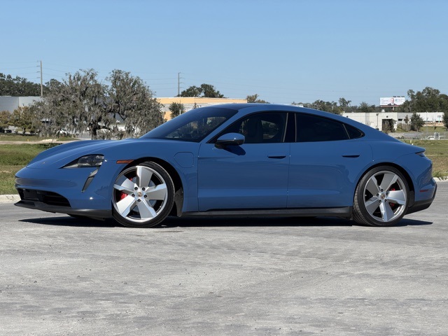 2021 Porsche Taycan 4S photo 2