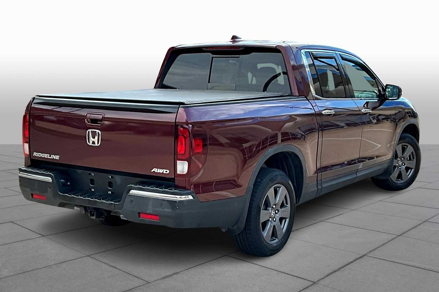 2020 Honda Ridgeline RTL-E photo 10