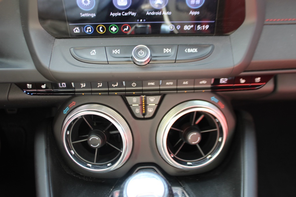 2023 Chevrolet Camaro 2LT photo 22