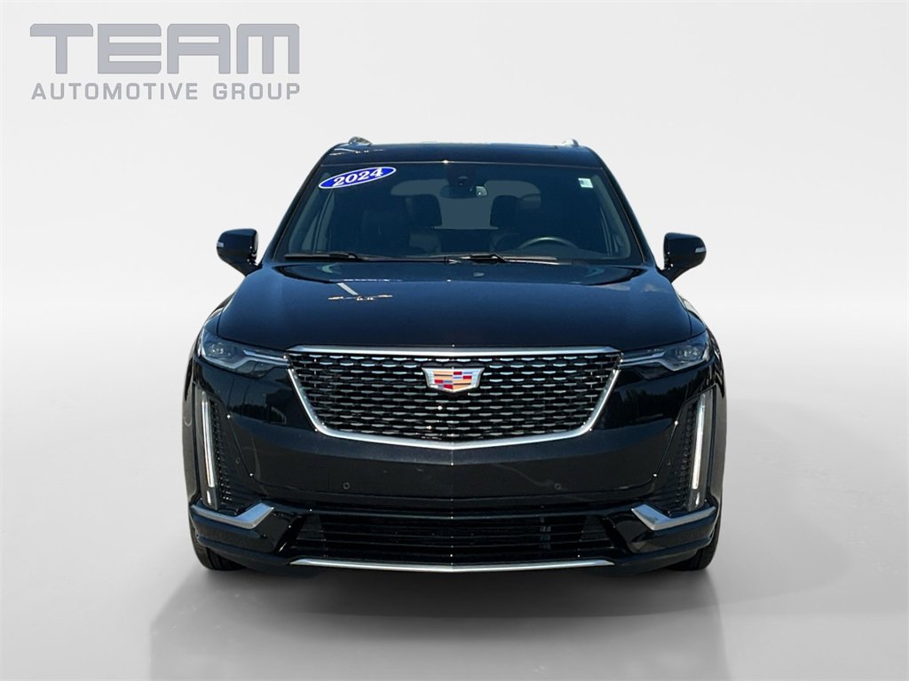 2024 Cadillac XT6 Premium Luxury photo 2