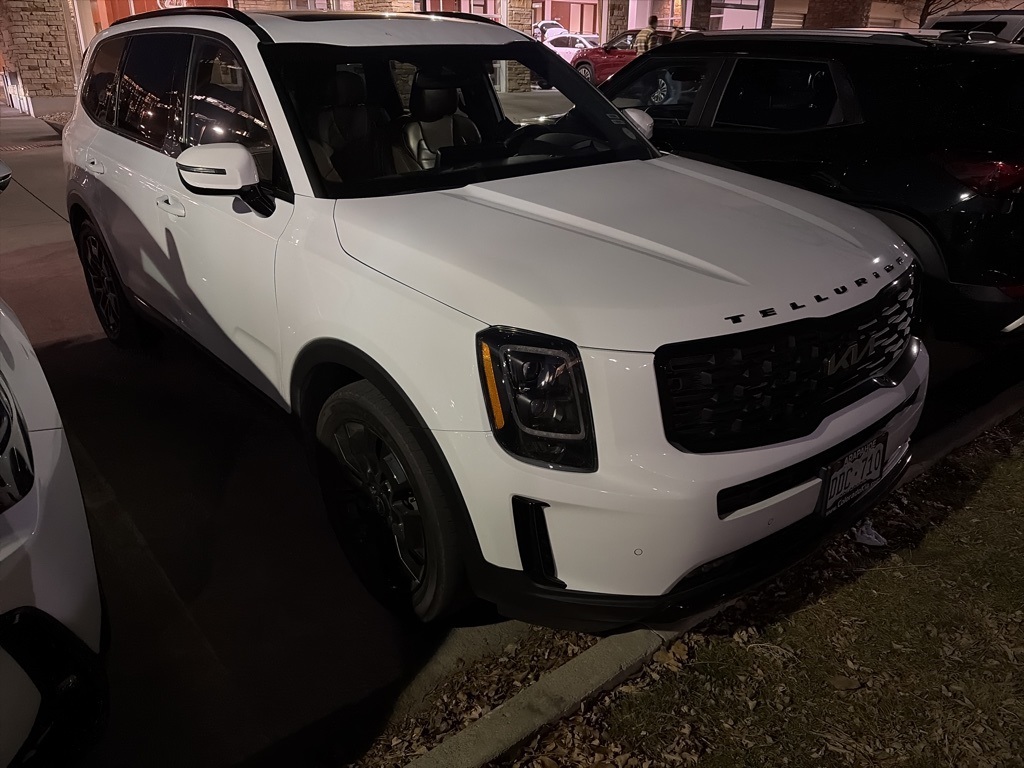 2022 Kia Telluride SX's photo