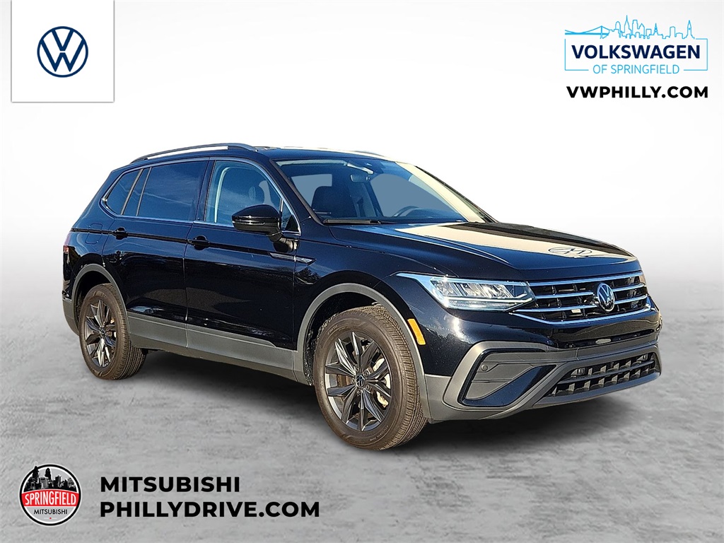 2024 Volkswagen Tiguan SE's photo