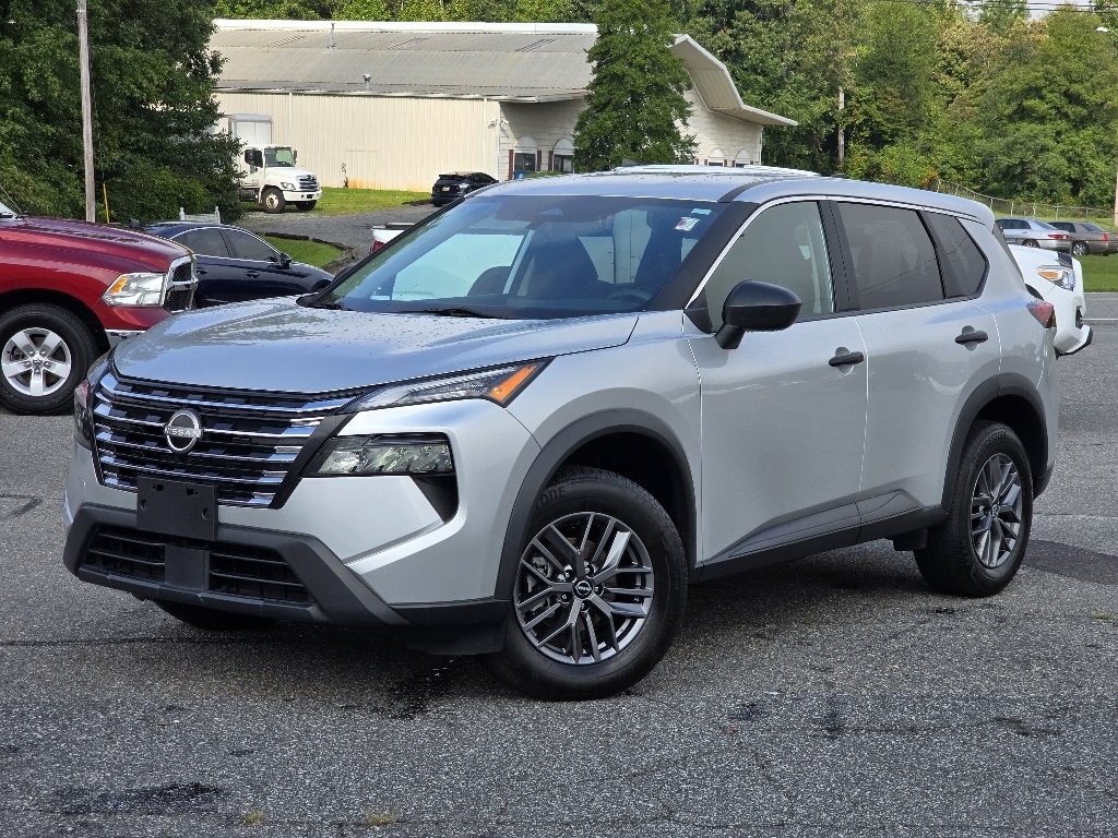 Used 2024 Nissan Rogue S with VIN 5N1BT3AA4RC726234 for sale in Forest City, NC