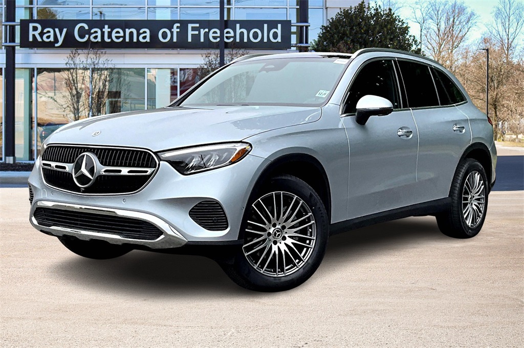 2025 Mercedes-Benz GLC