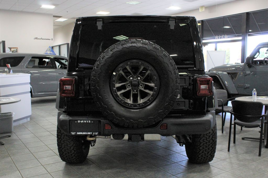 2024 Jeep Wrangler Rubicon 392 photo 19