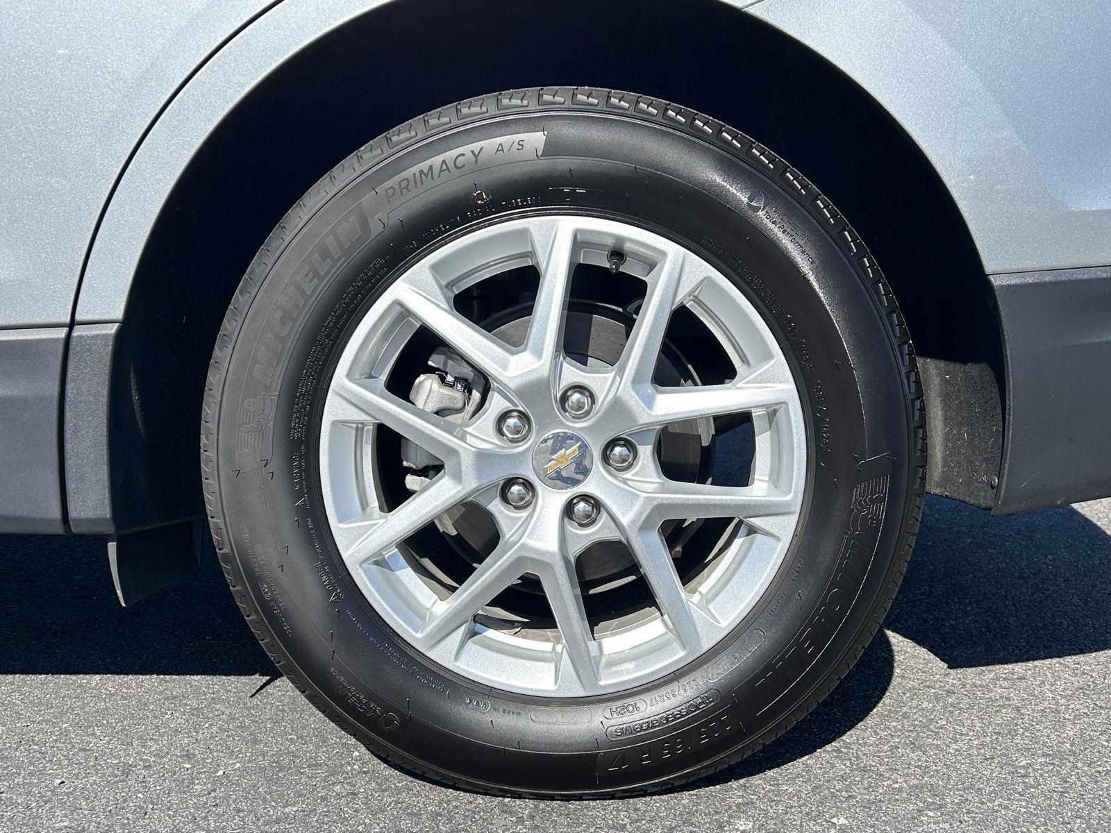 2024 Chevrolet Equinox LT photo 7