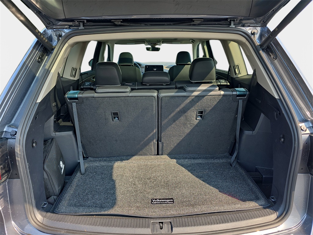 2025 Volkswagen Atlas SEL Premium R-Line photo 10